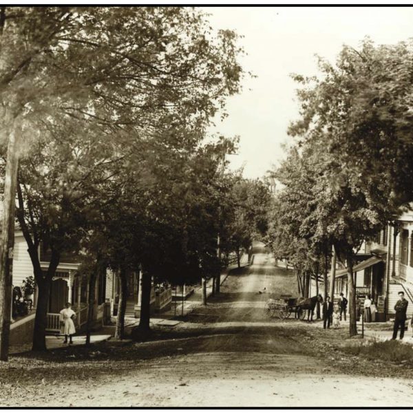 Historic photograph of Keedysville with dirt road.